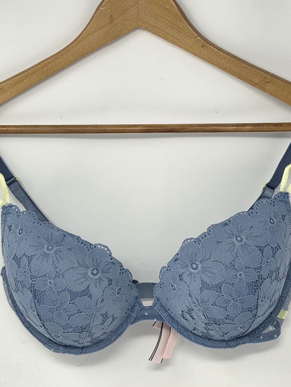 Victoria's Secret 36D Push Up Bra Blue Floral Lace